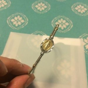 Religious cuffed bracelet in 925